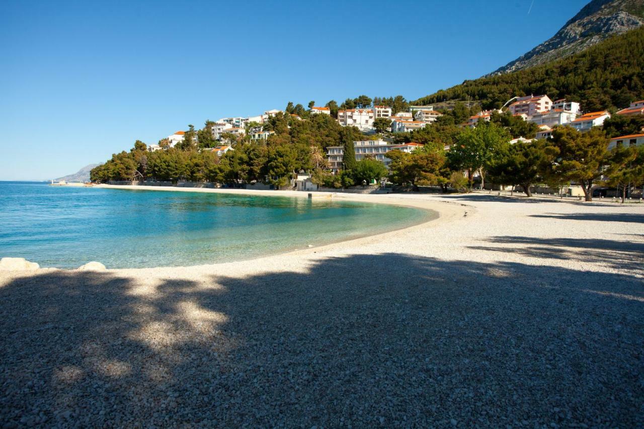 Apartments Mia 4&5 Baška Voda Екстериор снимка